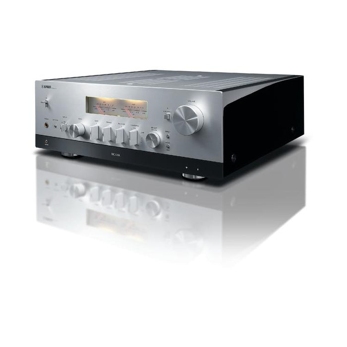 Yamaha RN2000A | Récepteur réseau hi-fi stéréo avec MusicCast - 120 W + 120 W - Airplay - Argent-SONXPLUS.com